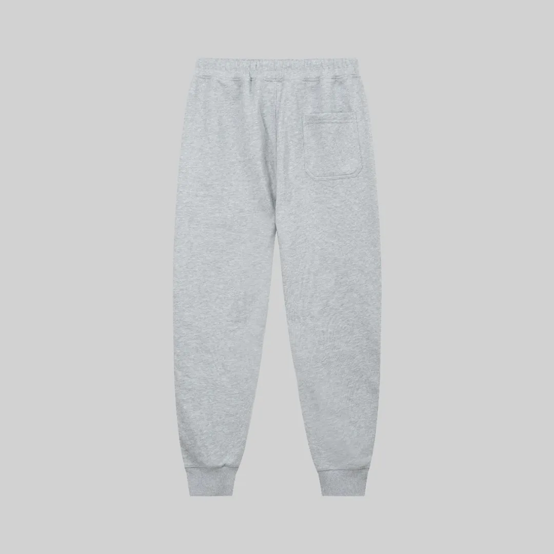 P270 top version, different currency) ✨ chromehearts/Chrome Hearts catwalk style Slim-fitting lines simple printed letter Logo sweatpants 380g weight compatible with all body types Black and white drawstring design on the waist elastic band Customized drawstring pockets with diagonal pocket design on both sides There is also a small pocket on the rear Color: black gray Size S-XL